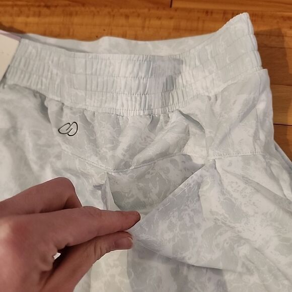 NEW Calia $65 Golf Birdie Skort Size XS Pull On Lined Tennis Pockets Skirt - Picture 7 of 7